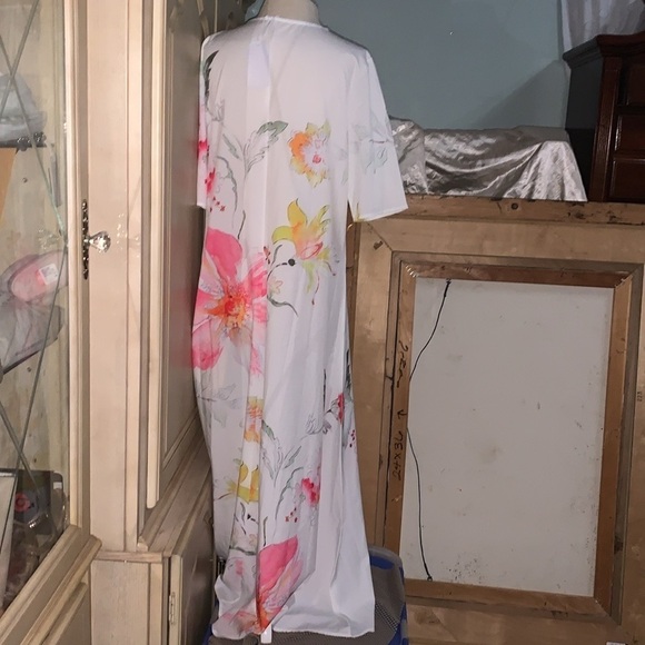 House dress - Picture 3 of 12